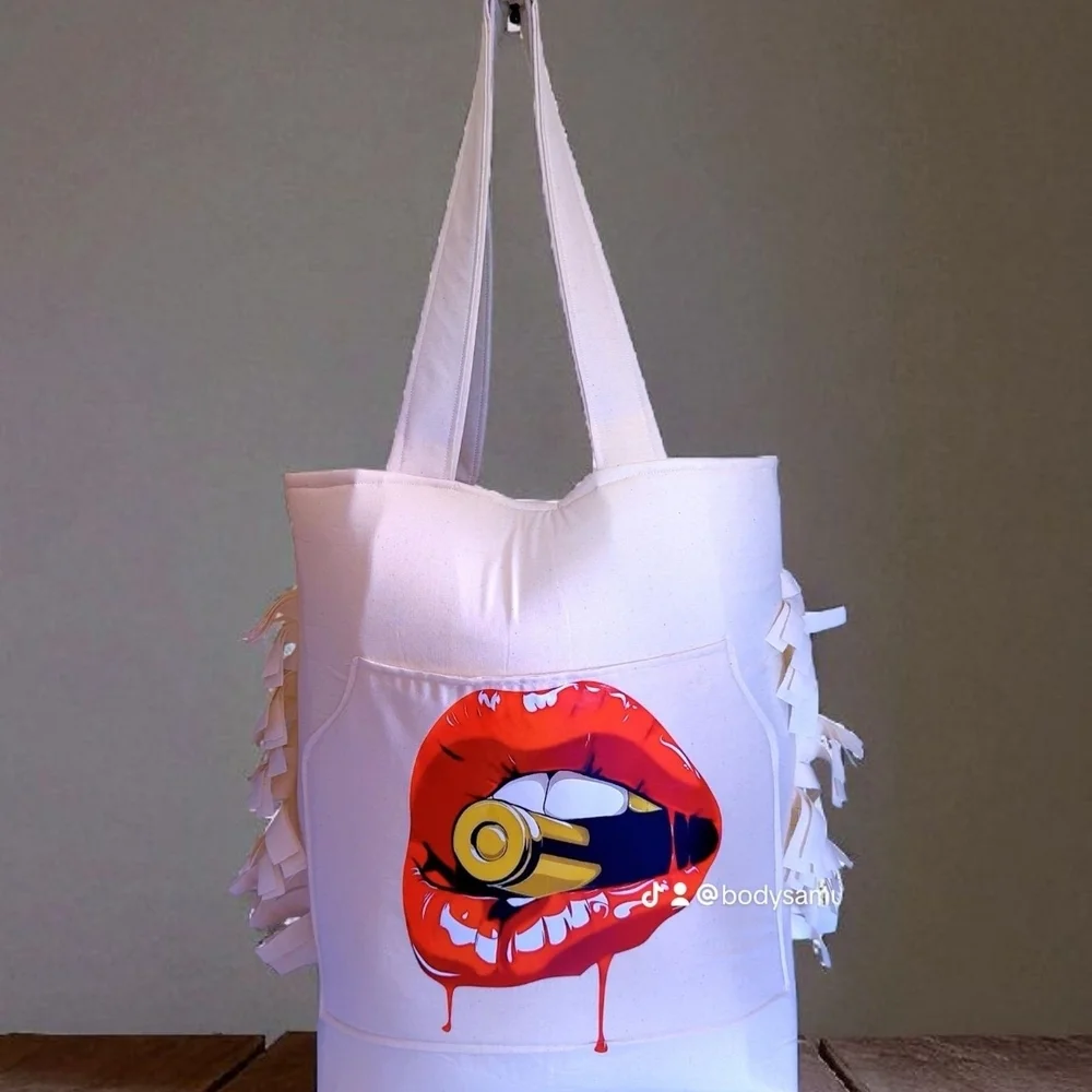 Trendy White Tote Bag with Artistic Lip Design